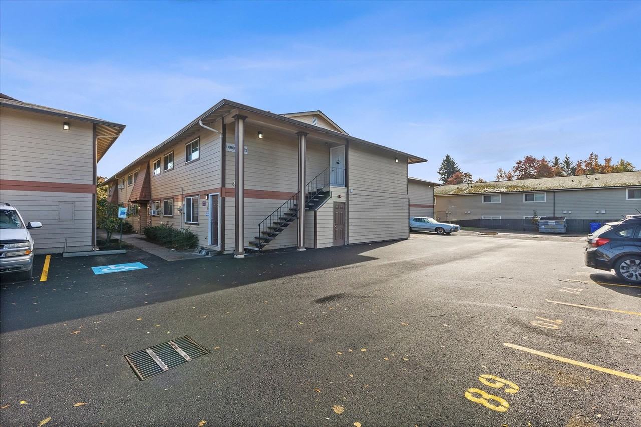 Greenview Village - Photo 2 of 14