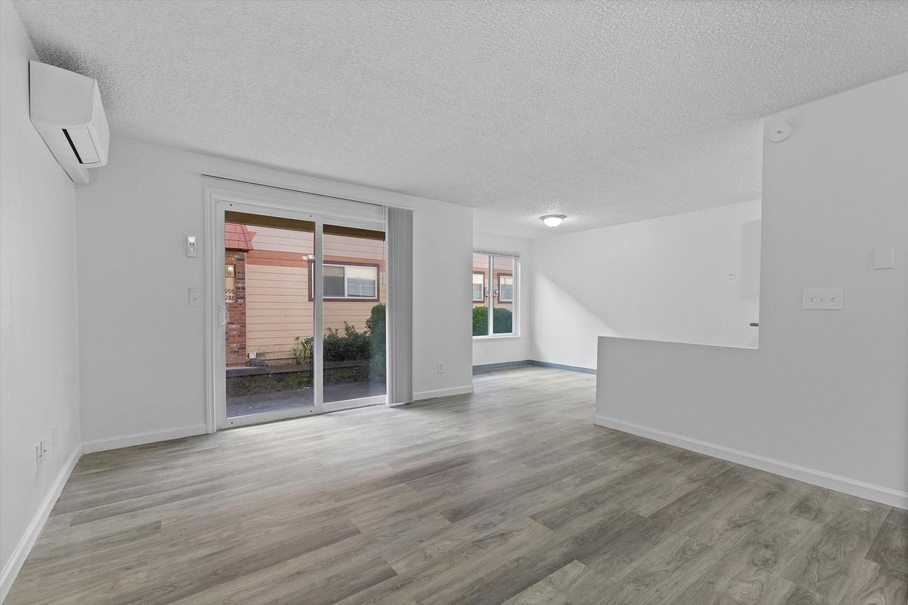 Greenview Village - Photo 4 of 14