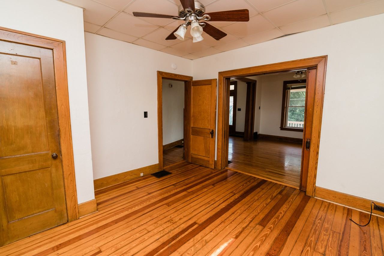 303 W Atchison St #A - Photo 3 of 16