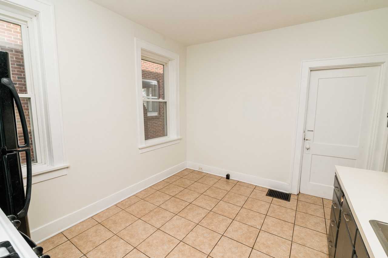 303 W Atchison St #A - Photo 4 of 16