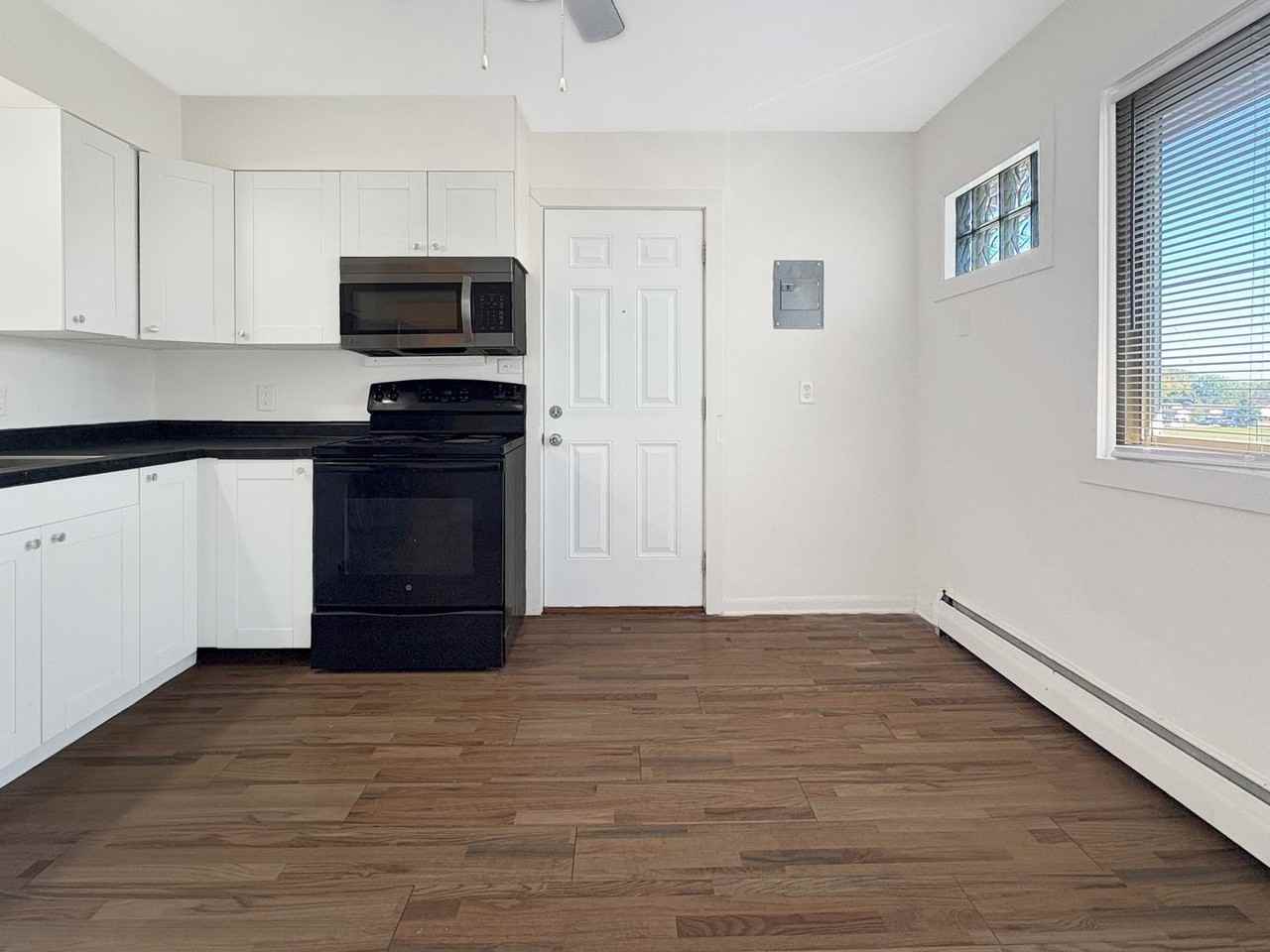 13898 S Robert Trl #5 - Photo 5 of 36