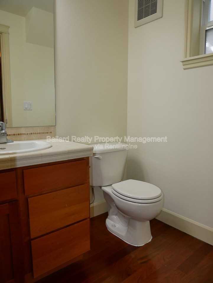 1415 Nw 61st St #B - Photo 7 of 27