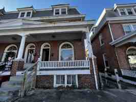 featured image of 224 W Franklin St #1