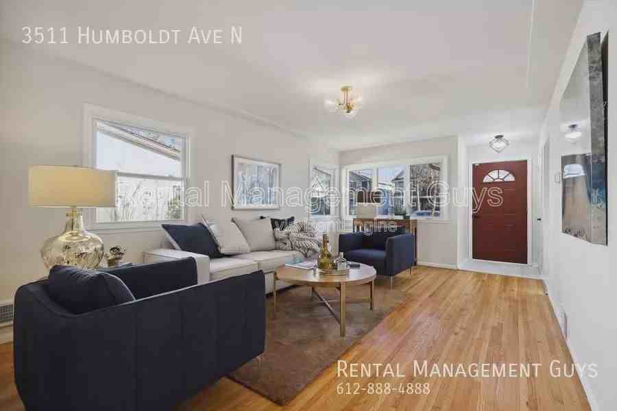 3511 North Humboldt Avenue - Photo 2 of 14