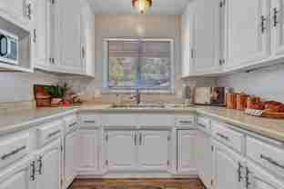 380 Pepper Dr - Photo 1 of 1