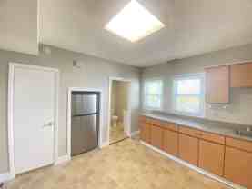 7 Commercial St #E - Photo 1 of 1