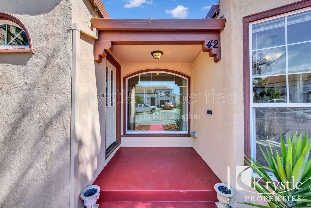 42 D Street - Photo 3 of 16