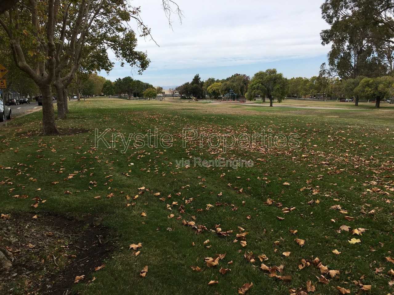 7 Rodgers St - Photo 2 of 13