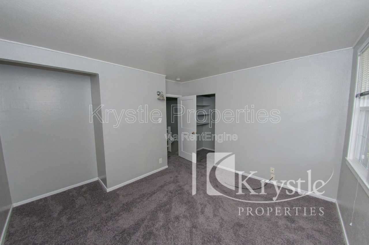 7 Rodgers St - Photo 7 of 13