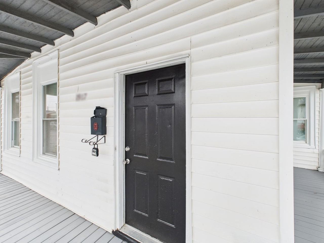 1917 Boston Ave - Photo 3 of 24