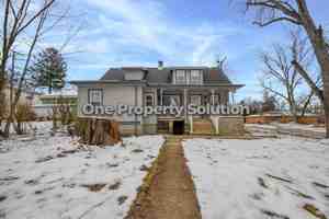 featured image of 4589 Hayes Street Main House