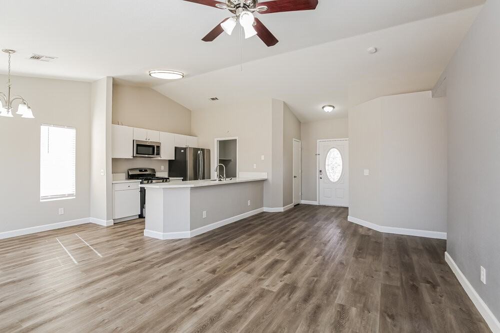 2314 Superior Position St - Photo 5 of 16