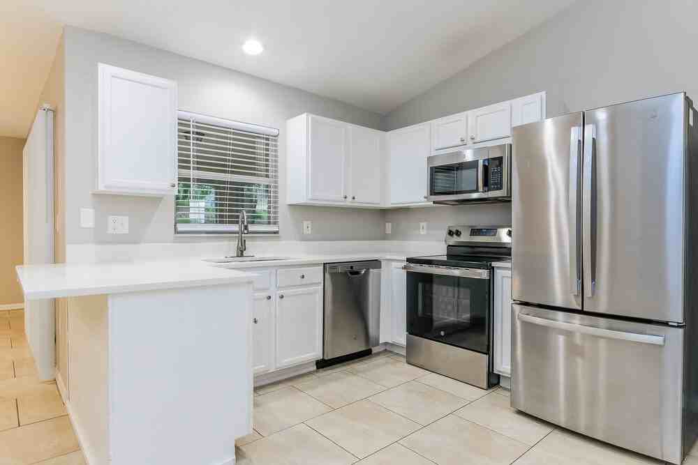 10433 Calle De Flores Dr - Photo 5 of 16