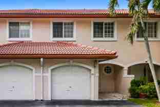 8984 Nw 38th Dr - Photo 1 of 1