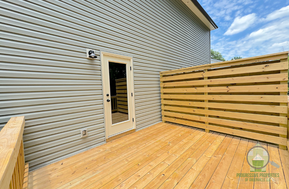 7 Robin Hood Rd #B - Photo 3 of 17