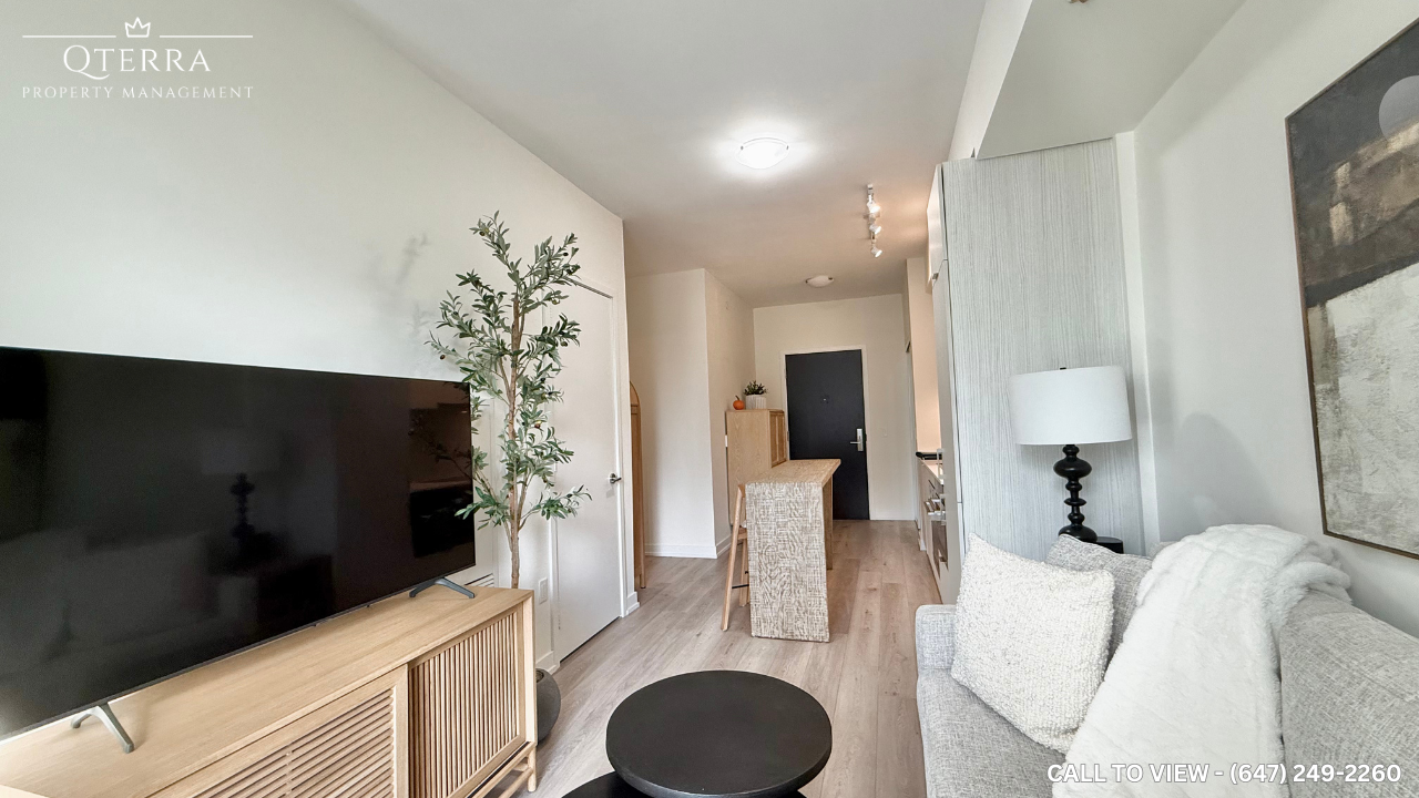 1904-158 Front St E, Toronto, Ontario M5A 0K9 - Photo 4 of 8