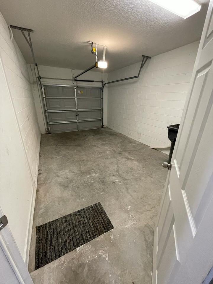 1438 Chelsea Dr #1 - Photo 5 of 28