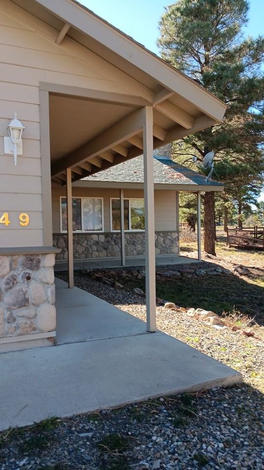 49 Driftwood Drive - Photo 2 of 15