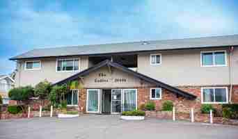 featured image of 94546 Valley Court