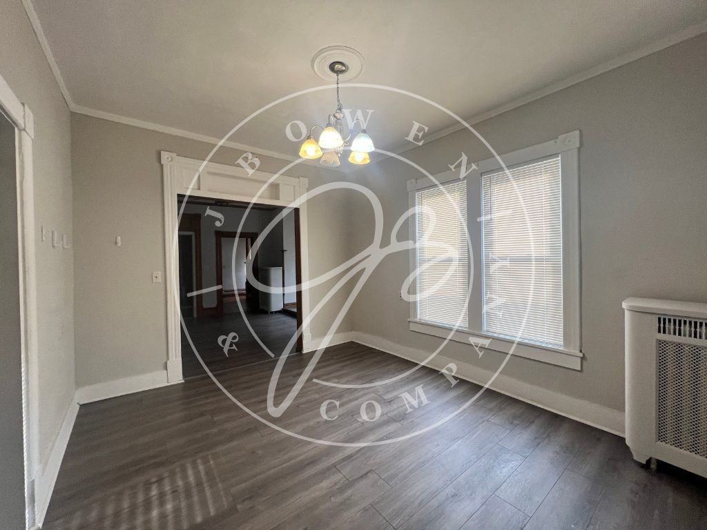 209 N Main St - Photo 2 of 14