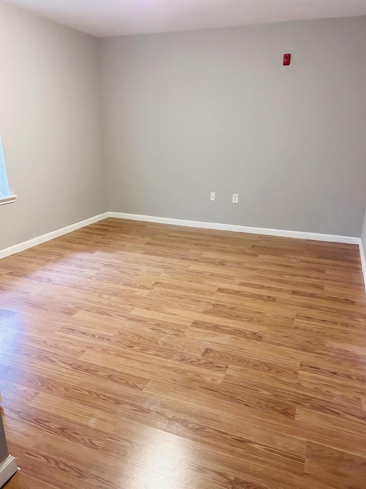 5038 Spruce Street #1 - Photo 6 of 18