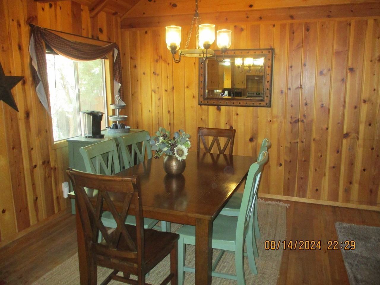 622 S Cotton Tail Ln - Photo 5 of 12