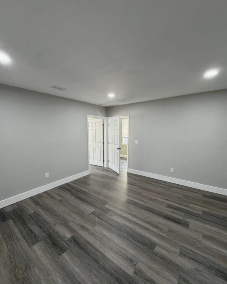 555 Paines Ave Nw #3 - Photo 4 of 19