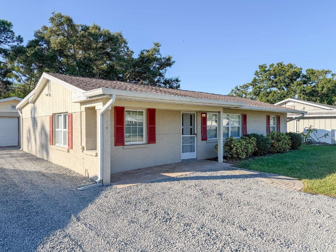 2714 Grand Cayman St - Photo 6 of 41