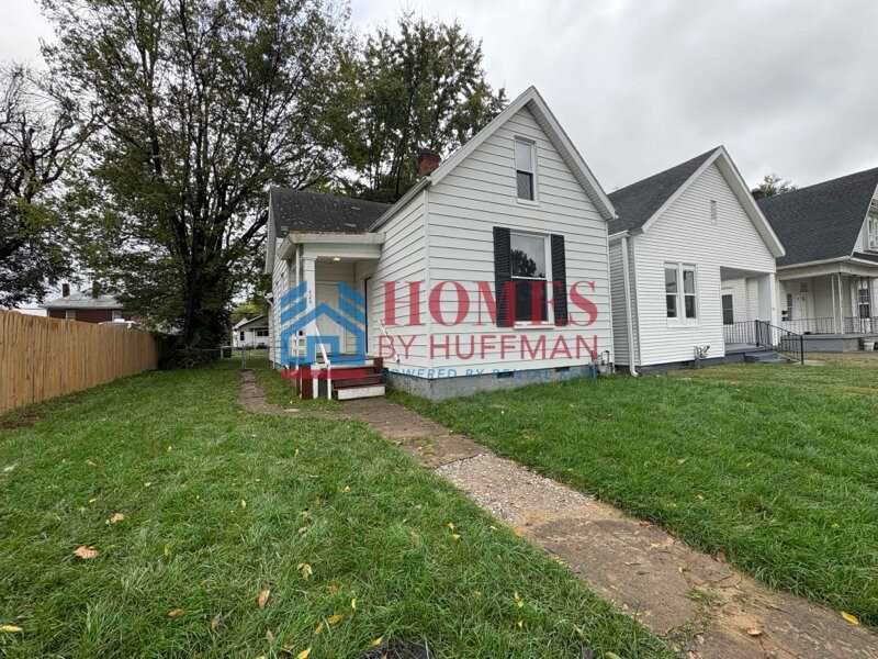 424 S Denby Ave - Photo 4 of 15