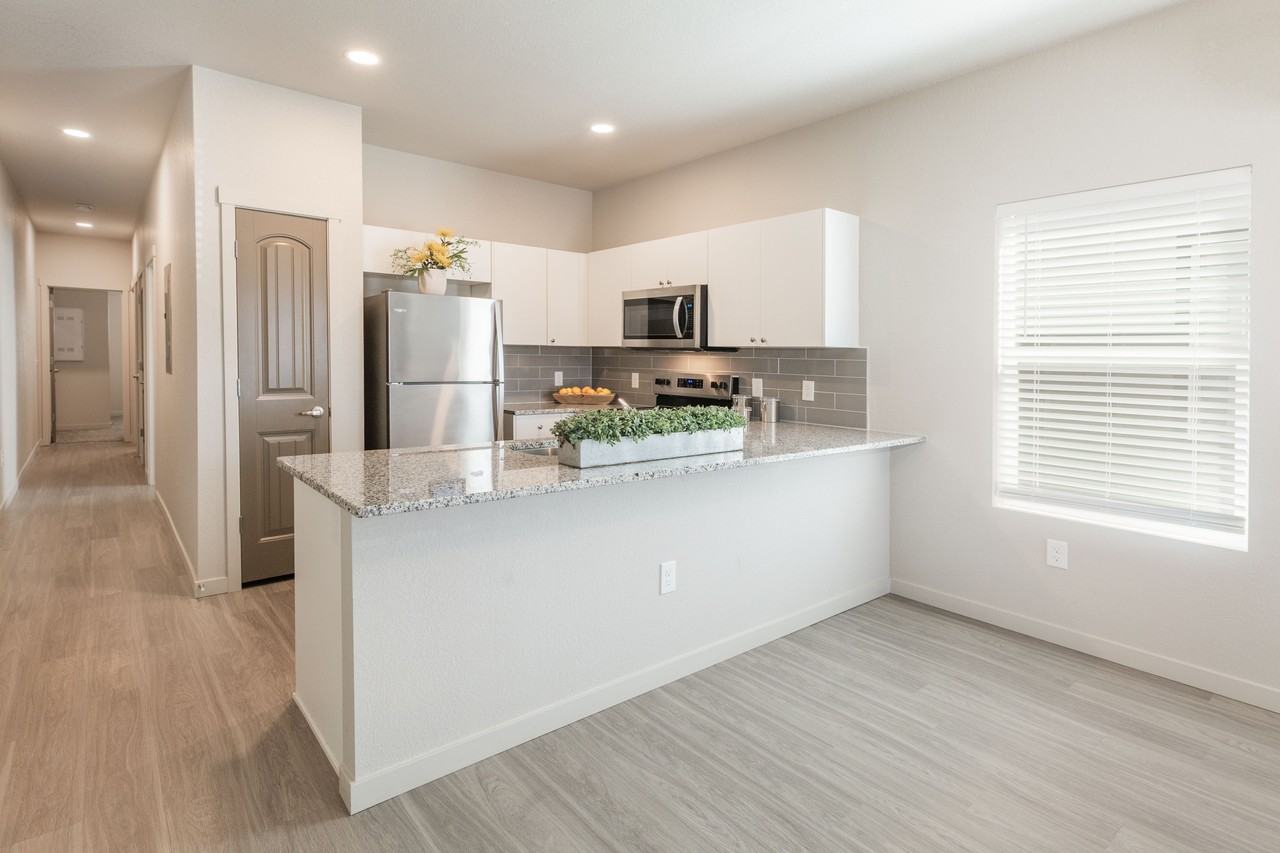 Cottages at Mesa Ridge - Photo 4 of 36