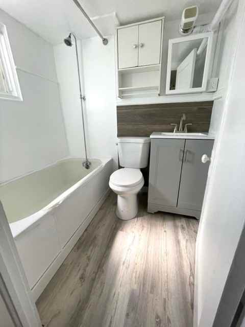 295 East #2 - Photo 3 of 22