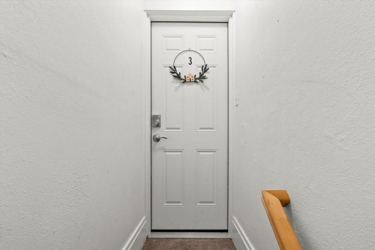 10818 Lakeview Drive #3 - Photo 4 of 12