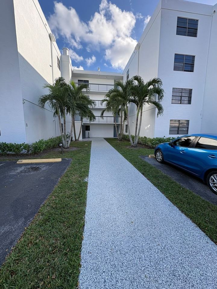 Pacifica Apartments - Photo 4 of 50