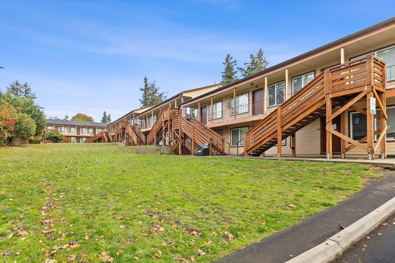 Star Krest - Photo 2 of 10