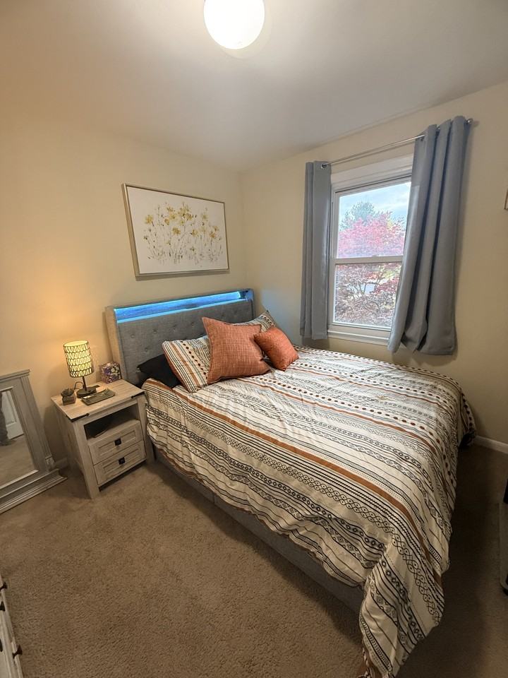 1005 Horizon Rd #C - Photo 3 of 13