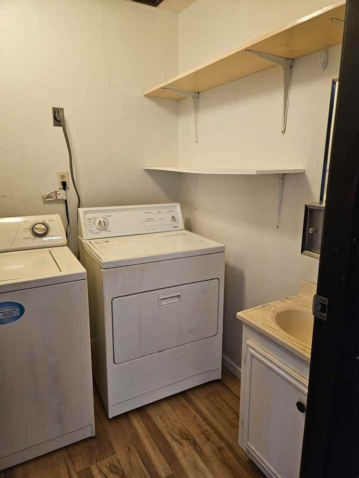 1719 South Melbourne Street - Photo 5 of 21