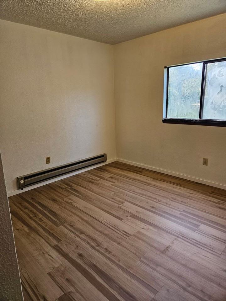 1719 South Melbourne Street - Photo 7 of 21