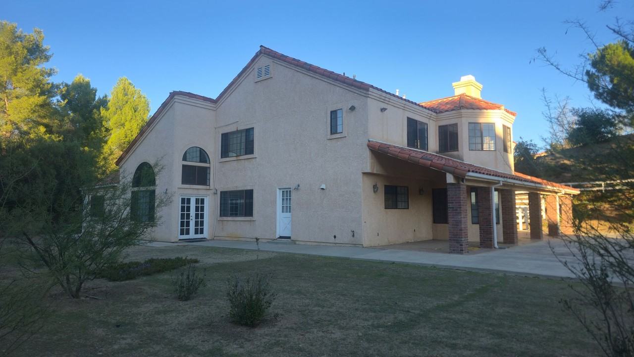 48 Ranchero Road - Photo 5 of 39