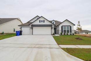 3112 S Redwood Ave - Photo 1 of 1