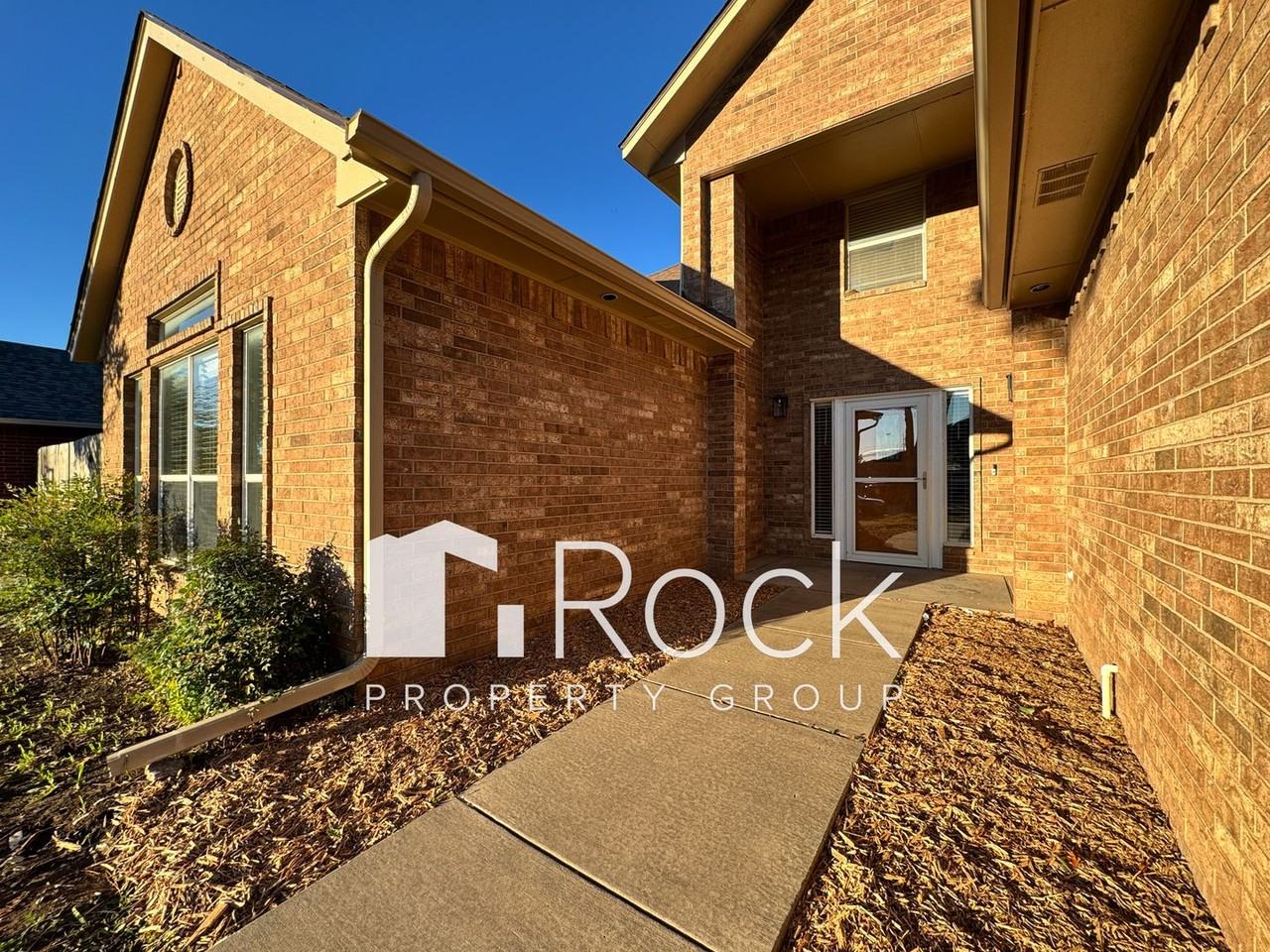 2513 Ridgewood Drive - Photo 2 of 42