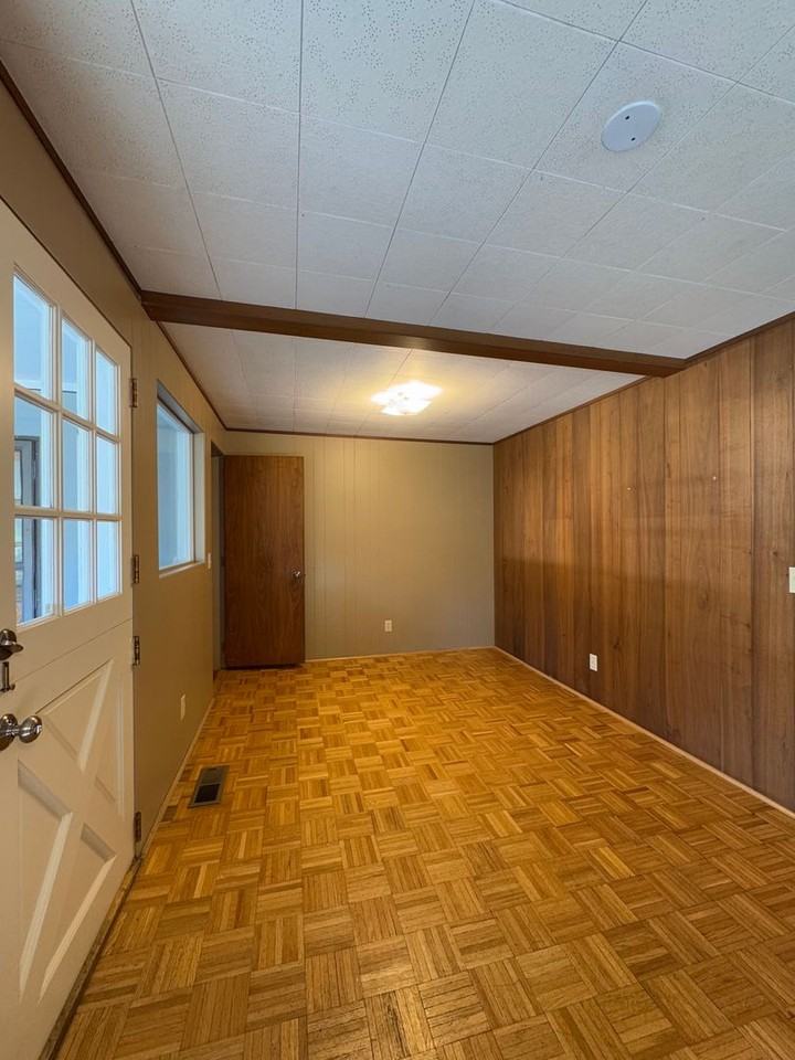 1001 Brook Lane - Photo 5 of 50