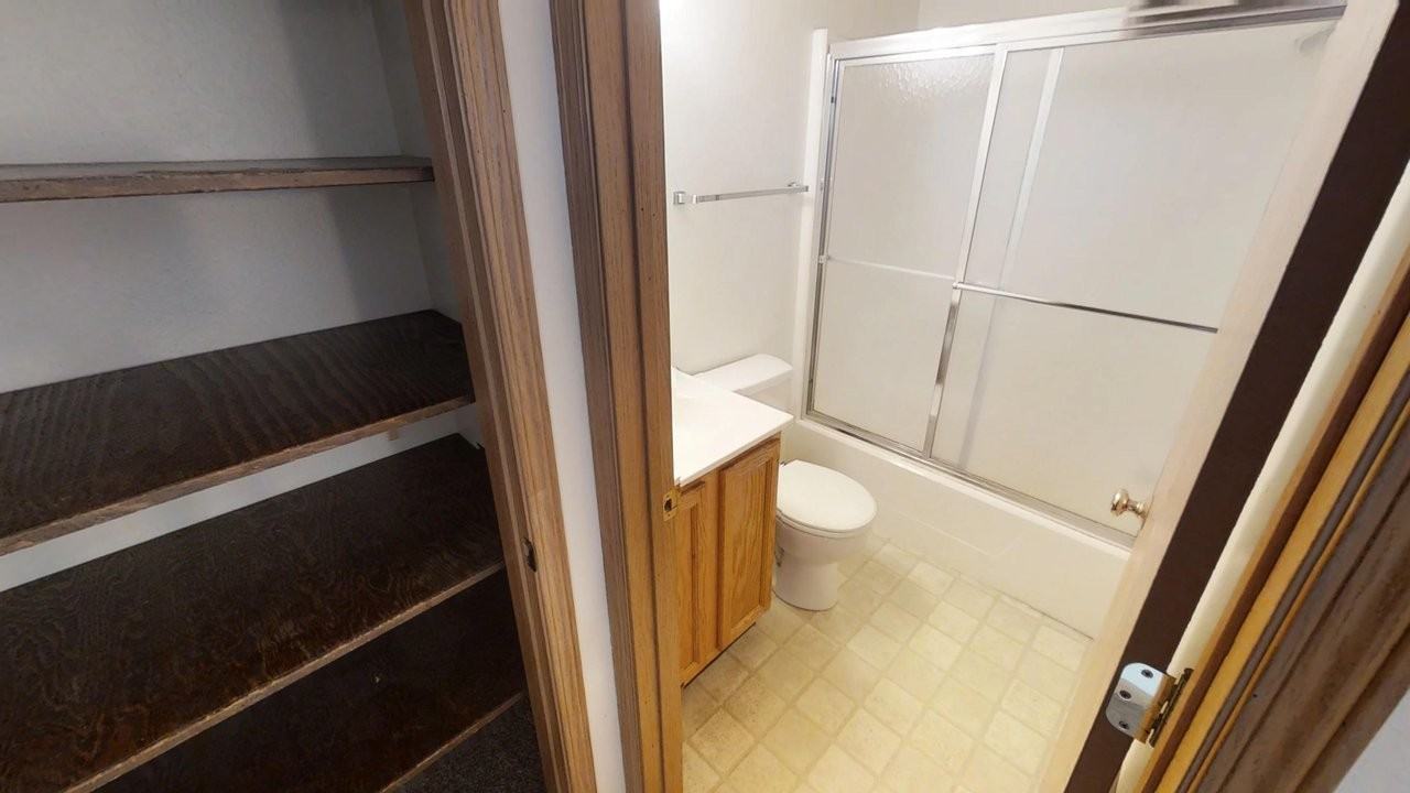 4915 Todd - Photo 4 of 6