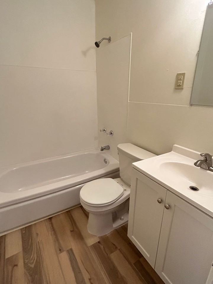 3362 Sw Brendan Ave - Photo 3 of 17