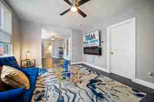 1365 E 43rd St #1 - Photo 1 of 1