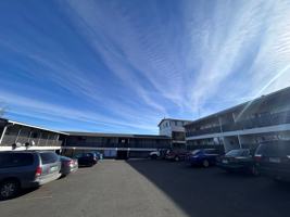 featured image of 611 12th St