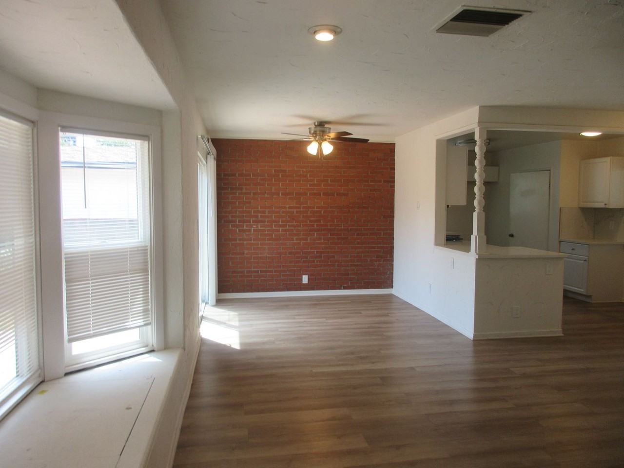 6446 Mclennan Avenue - Photo 2 of 18