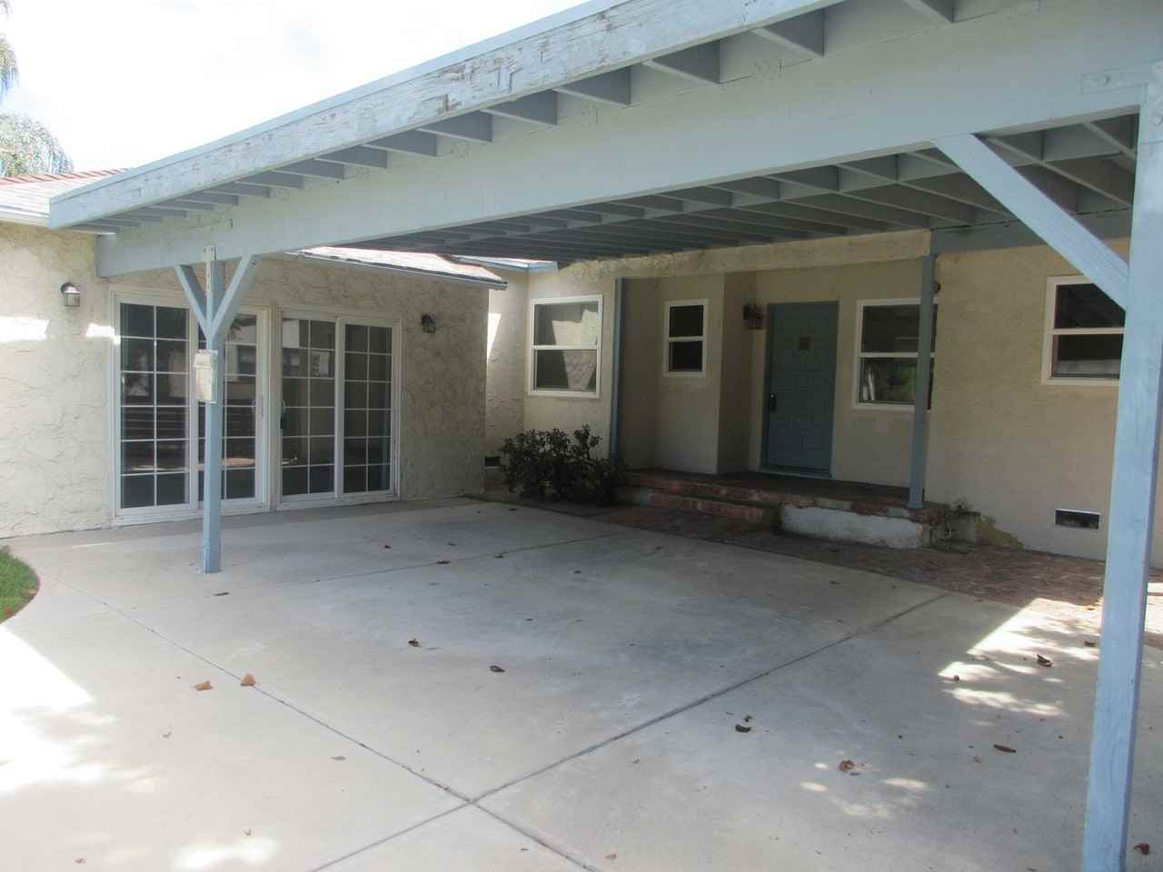 6446 Mclennan Avenue - Photo 6 of 18