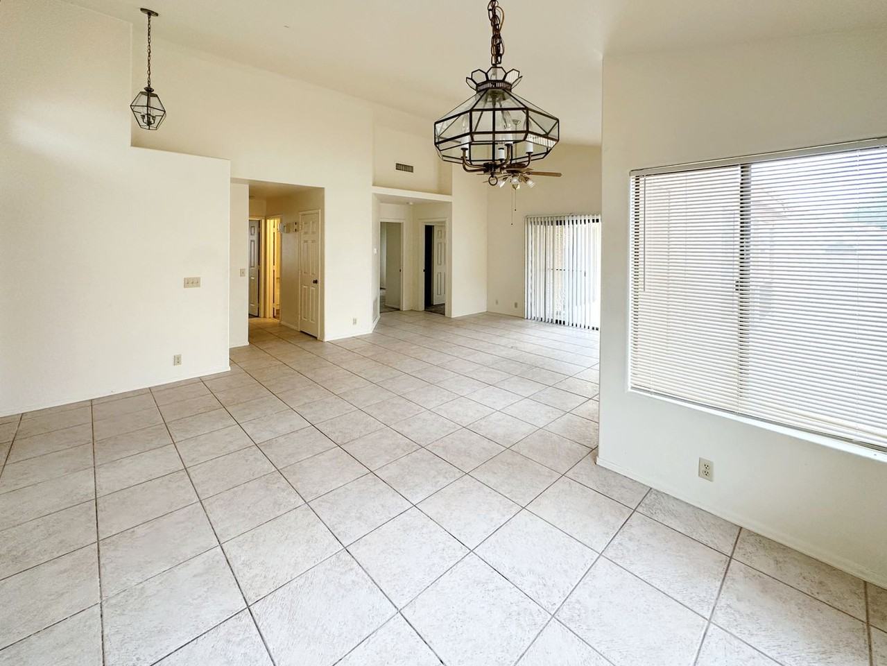 8910 North 114th Drive - Photo 4 of 14