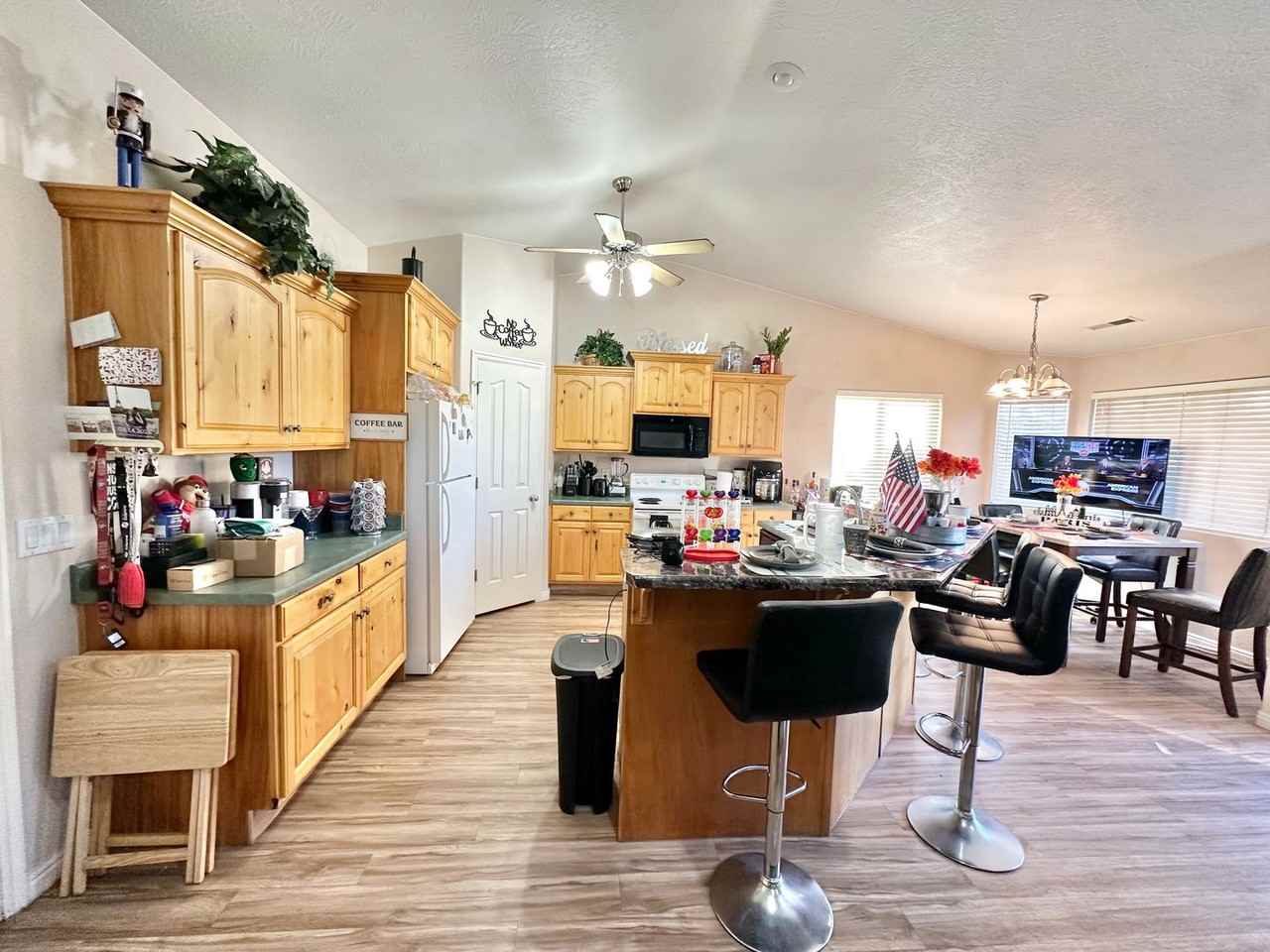 1529 W 1270 N - Photo 4 of 15