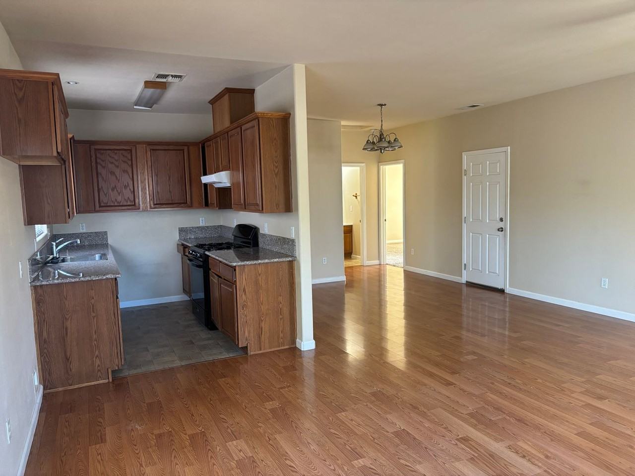 6855 Carnation Ave - Photo 4 of 16